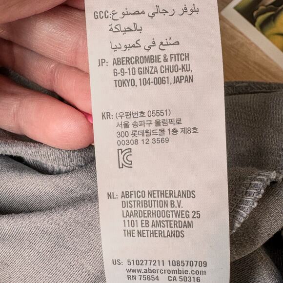 Men’s Gilly Hicks Gray Quarter Zip Long Sleeve Pullover Sweatshirt, Men’s Small - Picture 6 of 7